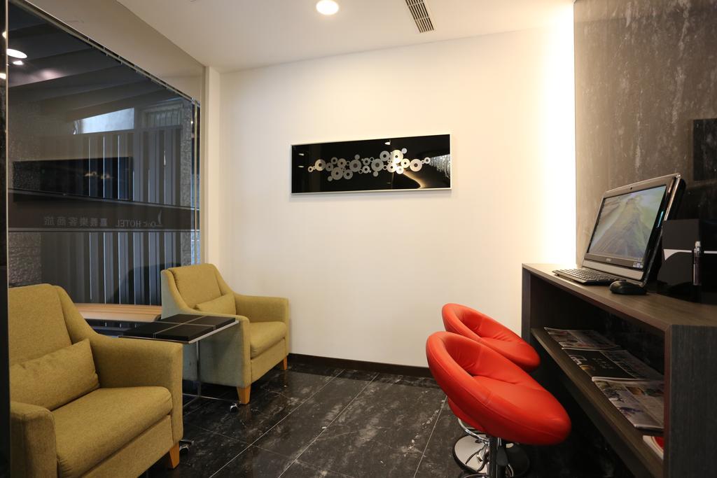 Chiayi Look Hotel Екстериор снимка