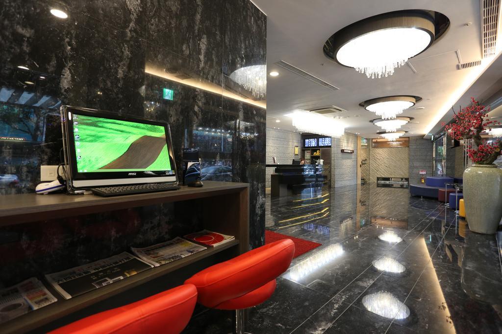 Chiayi Look Hotel Екстериор снимка